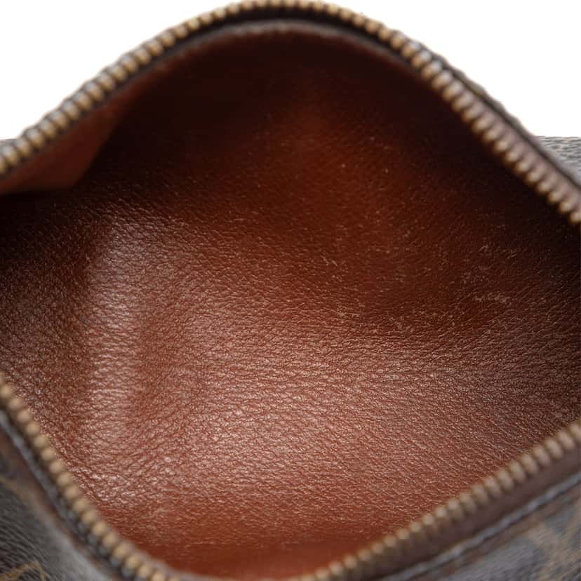 Louis Vuitton Monogram Papillon Pochette Brown Very good condition - Model View