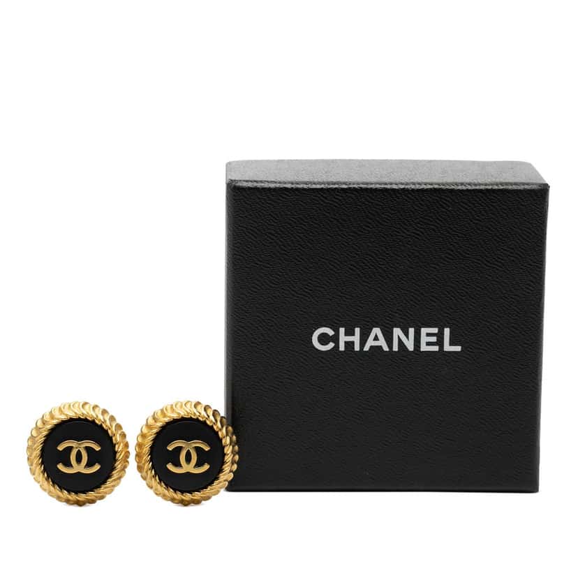 Chanel CC Gold Plated and Resin Button Clip On Earrings Gold Metal Very good condition - Model View