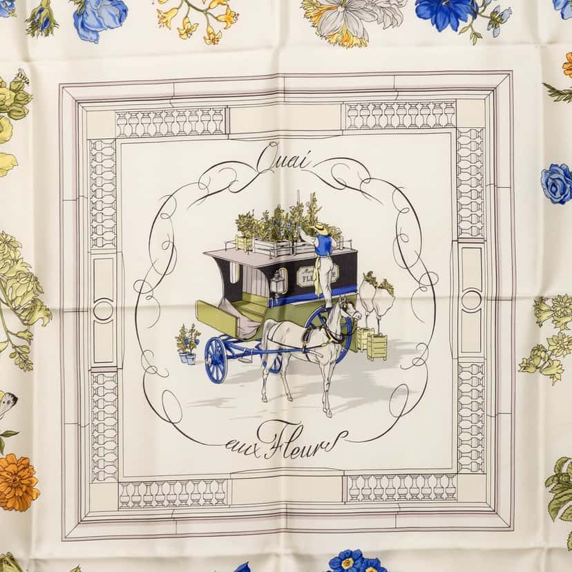 Hermès Quai Aux Fleurs Silk Scarf 90 White Very good condition - Back View