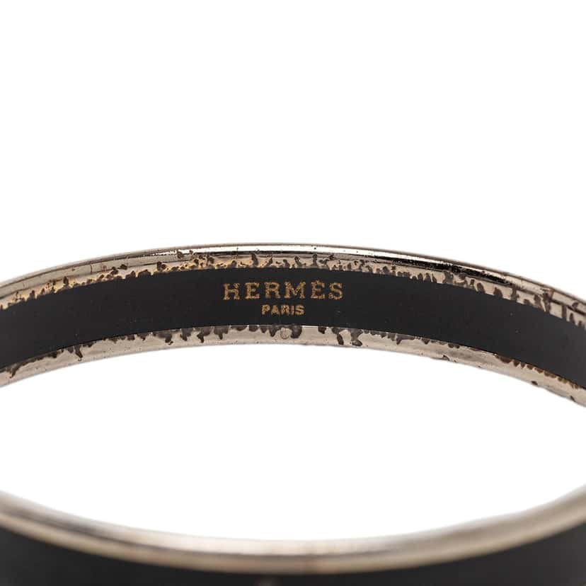 Hermès Narrow Caleche Enamel Bracelet 65 Black Very good condition - Model View