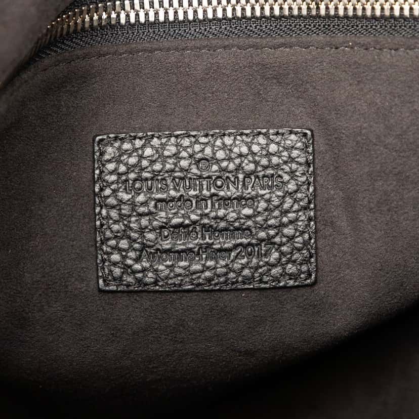 Louis Vuitton Taurillon East Side Tote MM Black Leather Very good condition - Box View