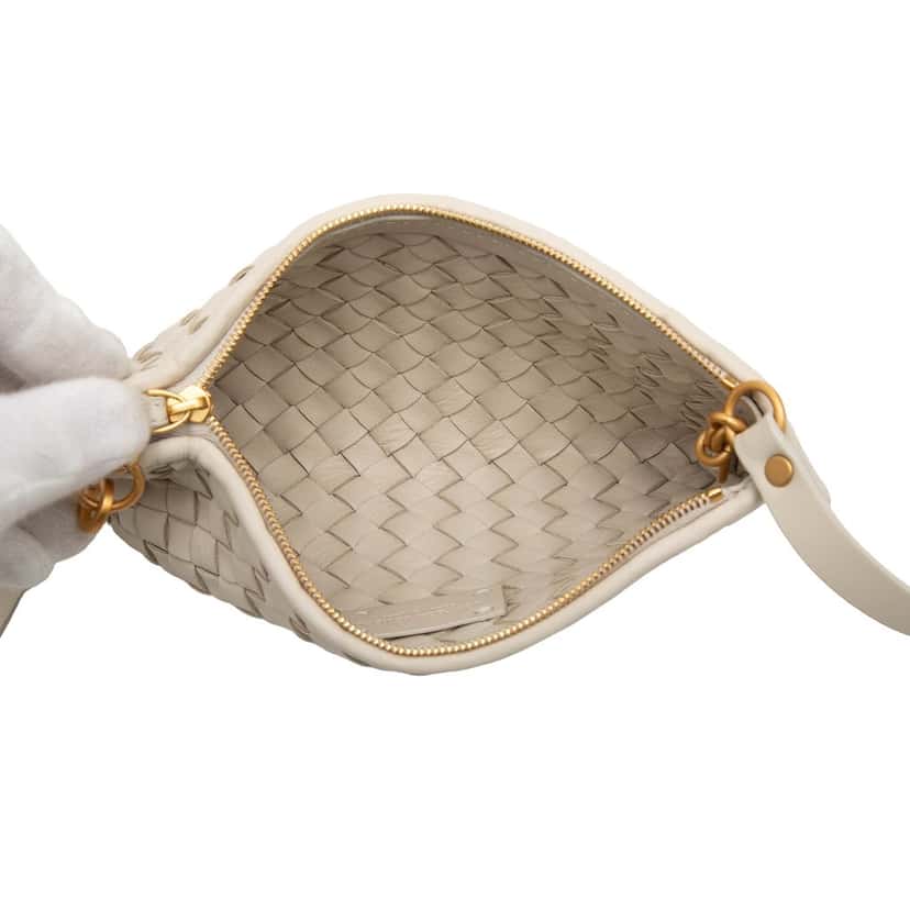 Bottega Veneta Nappa Intrecciato Pouch On Strap Brown Leather Very good condition - Model View