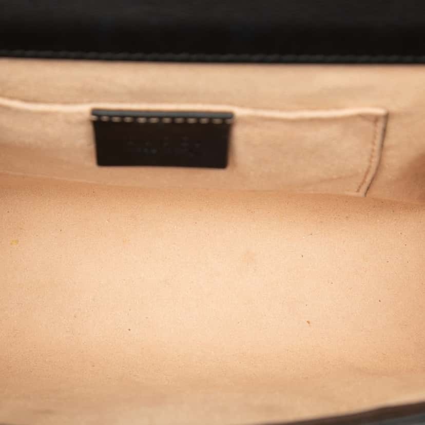 Gucci Small GG Supreme Bee Padlock Crossbody Beige Very good condition - Model View