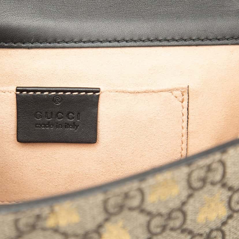 Gucci Small GG Supreme Bee Padlock Crossbody Beige Very good condition - Box View