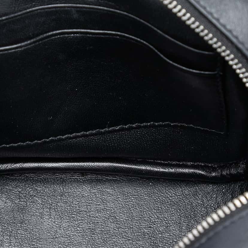 Saint Laurent Mini Embroidered Nappa Love Blogger Camera Bag Black Leather Very good condition - Model View