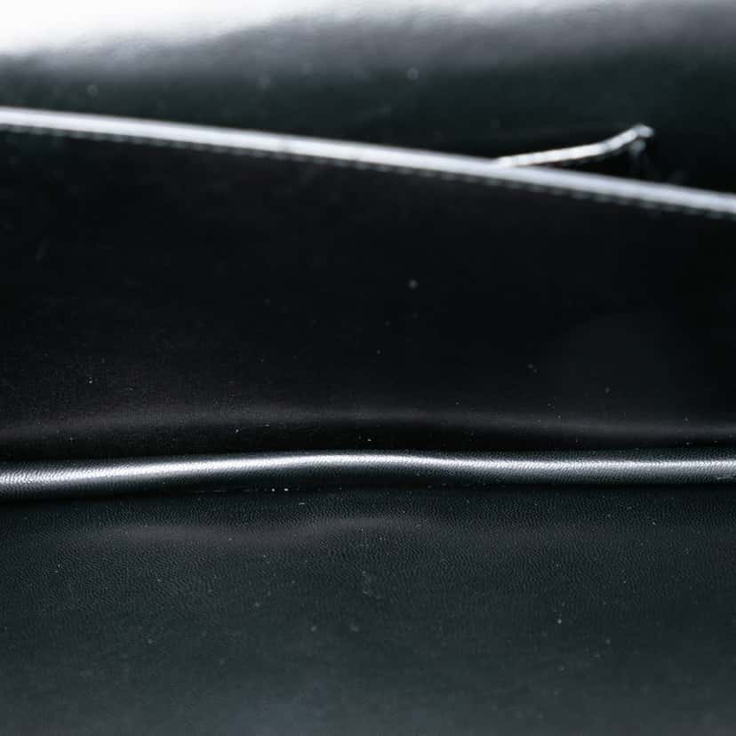 Dior Metal Trimmed Smooth Calfskin Clutch Black Leather Very good condition - Model View