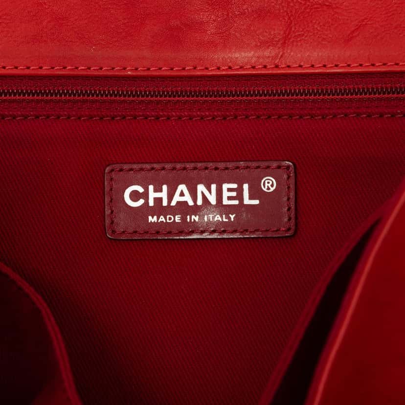 Chanel Medium Grained Calfskin Natural Beauty Flap Red Leather Very good condition - Box View