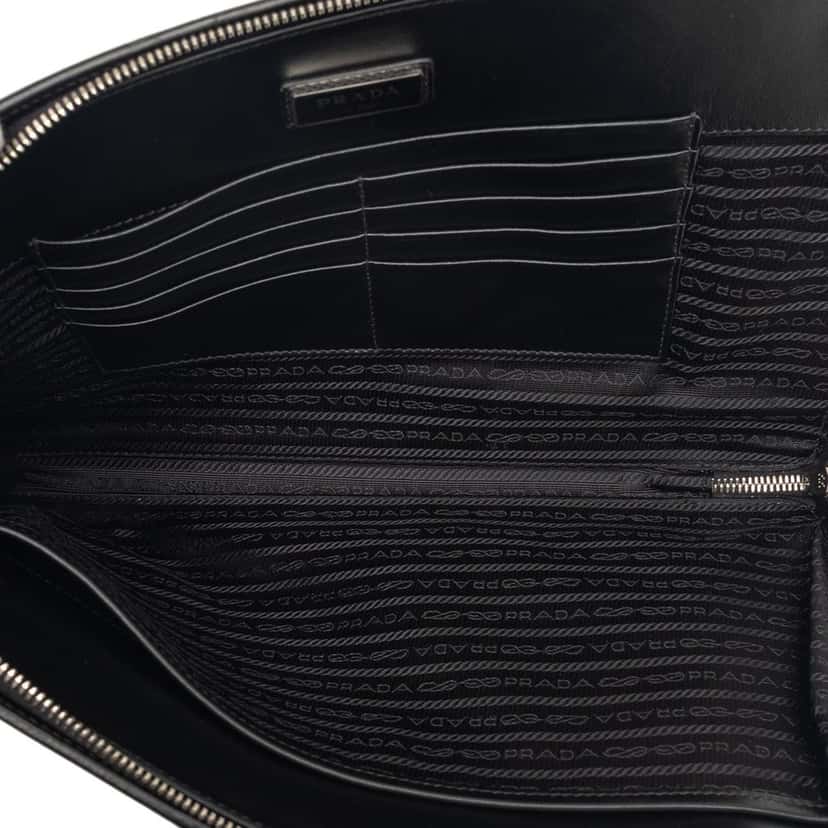Prada Saffiano Zip Around Portfolio Black Leather Very good condition - Model View