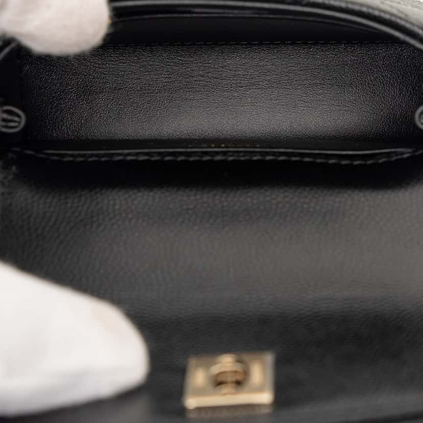 Chanel Nano Quilted Caviar Coco Top Handle Bag Black Leather Very good condition - Model View