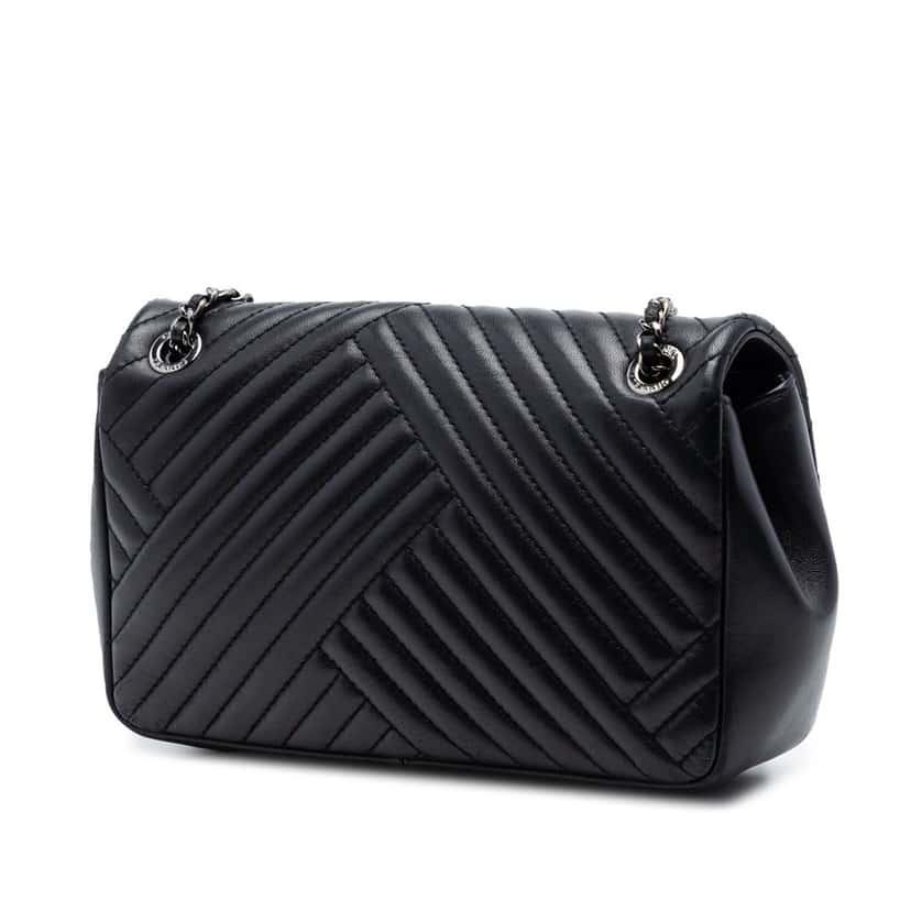 Chanel Small Lambskin CC Crossing Flap Black Leather Very good condition - Back View