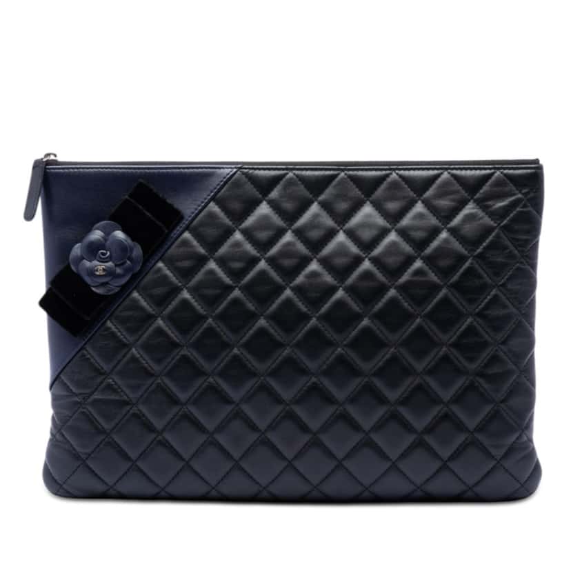 Chanel Large Quilted Lambskin Camellia O Case Clutch Black Leather Very good condition - Front View