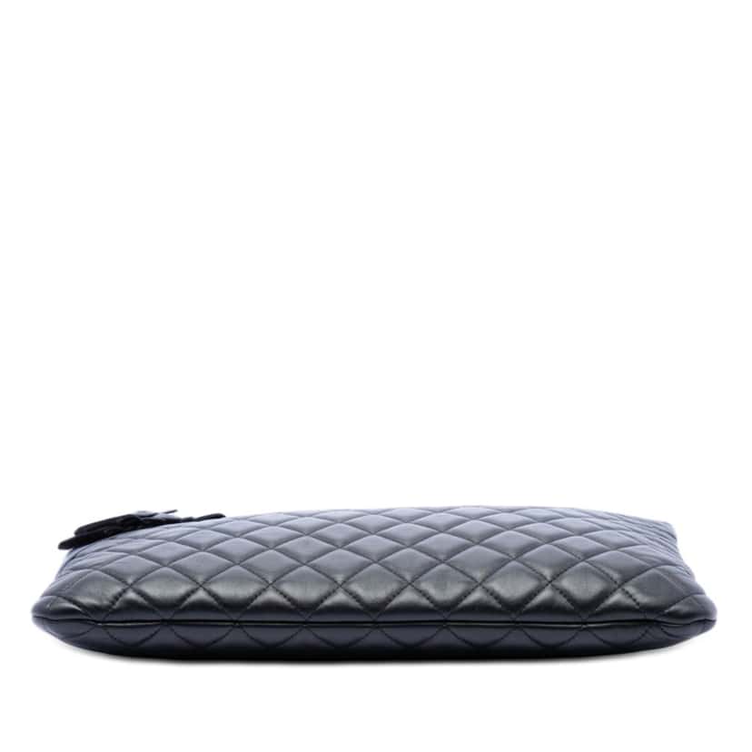 Chanel Large Quilted Lambskin Camellia O Case Clutch Black Leather Very good condition - Inside View