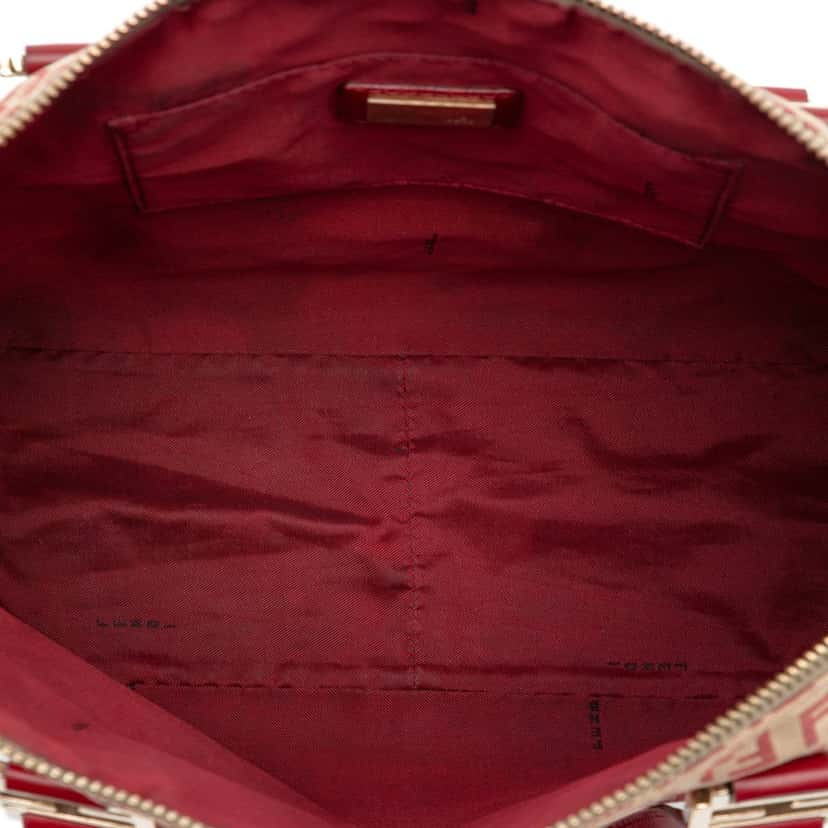 Fendi Zucchino Canvas Tote Beige Very good condition - Model View