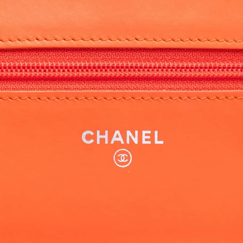 Chanel Quilted Patent Boy Wallet on Chain Orange Leather Very good condition - Box View