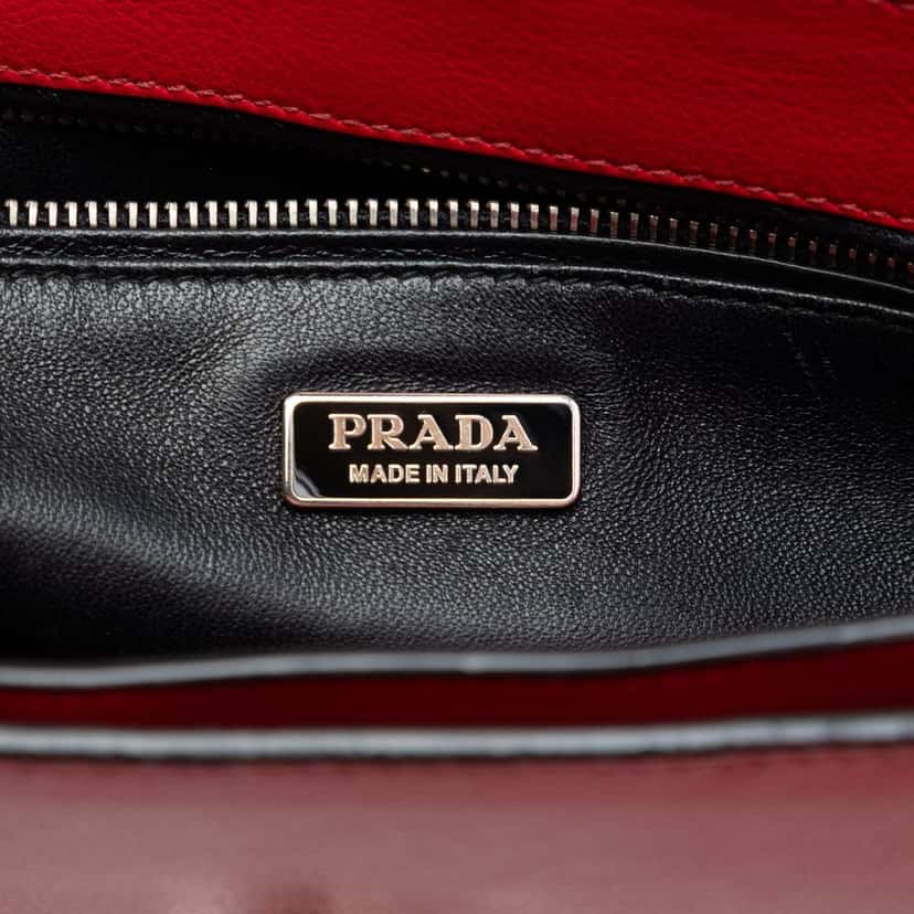 Prada Glace Calf Arcade Crossbody Red Leather Very good condition - Box View