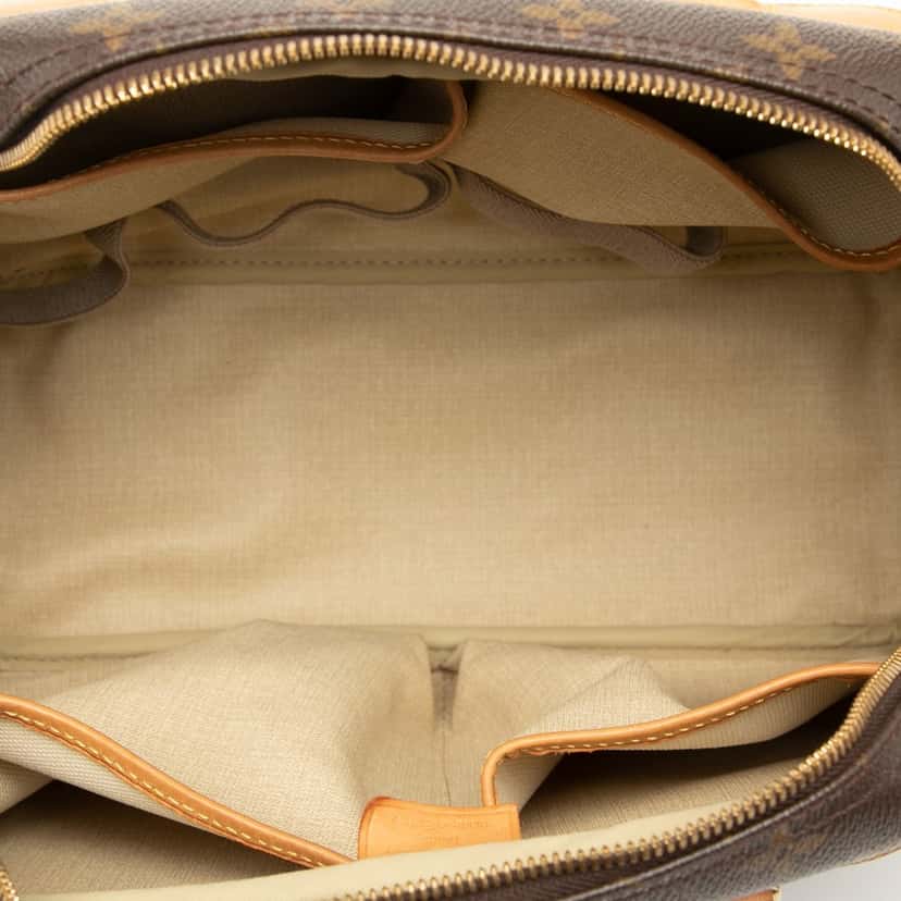 Louis Vuitton Monogram Deauville Brown Very good condition - Model View