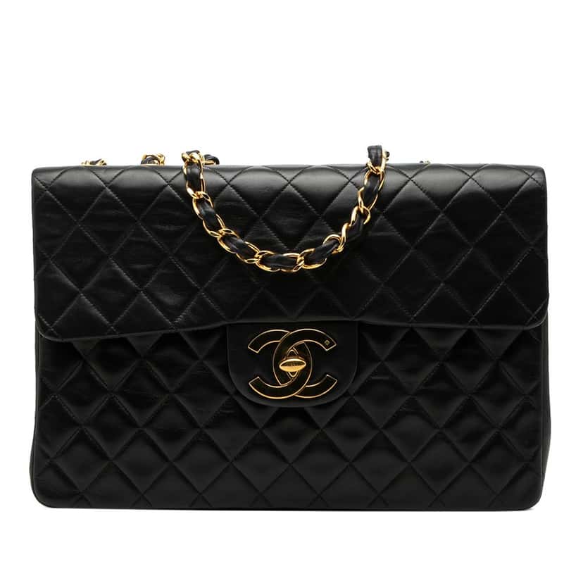 Chanel Maxi XL Classic Lambskin Single Flap Black Leather Very good condition - Front View