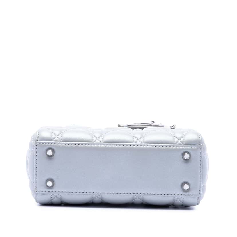 Dior Mini Iridescent Lambskin Cannage Lady Dior Silver Leather Very good condition - Inside View