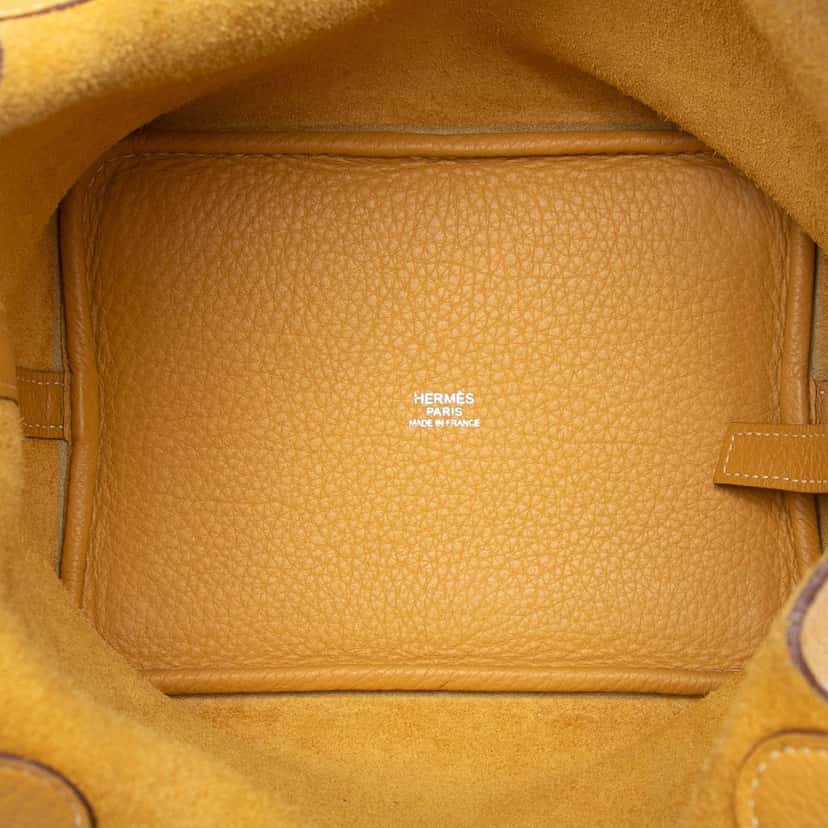 Hermès Clemence Picotin 18 Yellow Leather Very good condition - Model View
