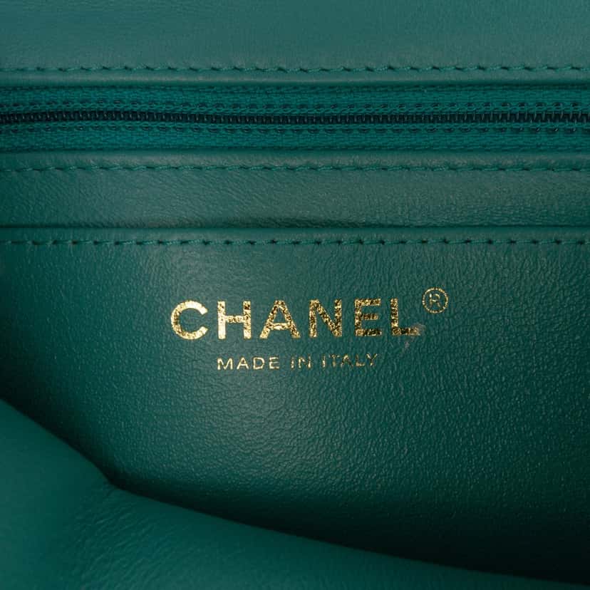 Chanel Mini Square Classic Lambskin Single Flap Green Leather Never worn - Box View
