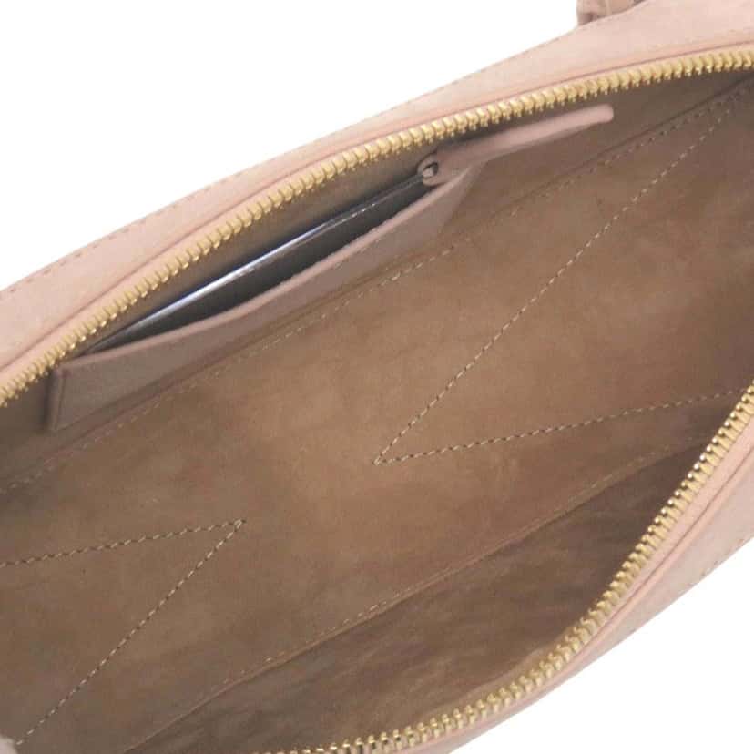 Alaïa Medium Nubuck Le Teckel Shoulder Bag Pink Leather Very good condition - Model View