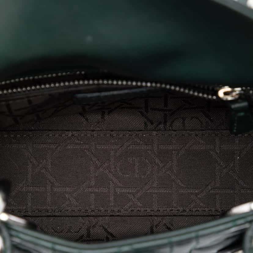 Dior Mini Lambskin Cannage Lady Dior Green Leather Very good condition - Model View