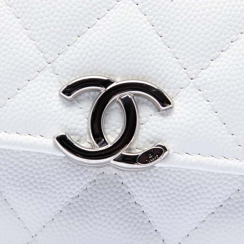 Chanel Mini Quilted Caviar Coco Enamel Strap Flap Clutch with Chain White Leather Very good condition - Box View