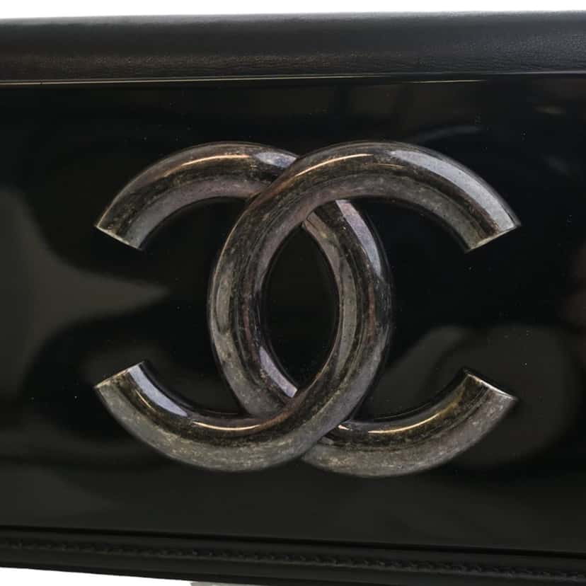 Chanel Lambskin and Acrylic Boy Brick Horizontal Flap Black Leather Very good condition - Box View