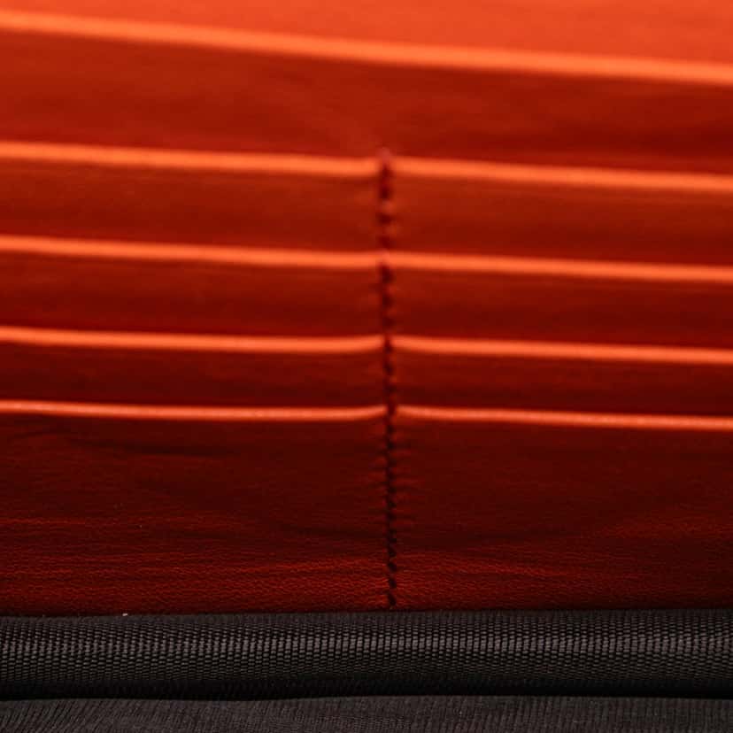 Gucci Microguccissima Wallet on Strap Orange Leather Very good condition - Model View