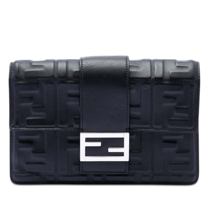 Fendi Zucca Embossed Leather Clutch Black Leather Very good condition - Front View