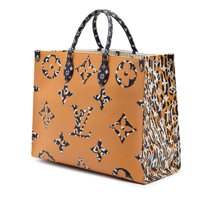 Louis Vuitton Monogram Giant Jungle Onthego GM White Very good condition - Back View