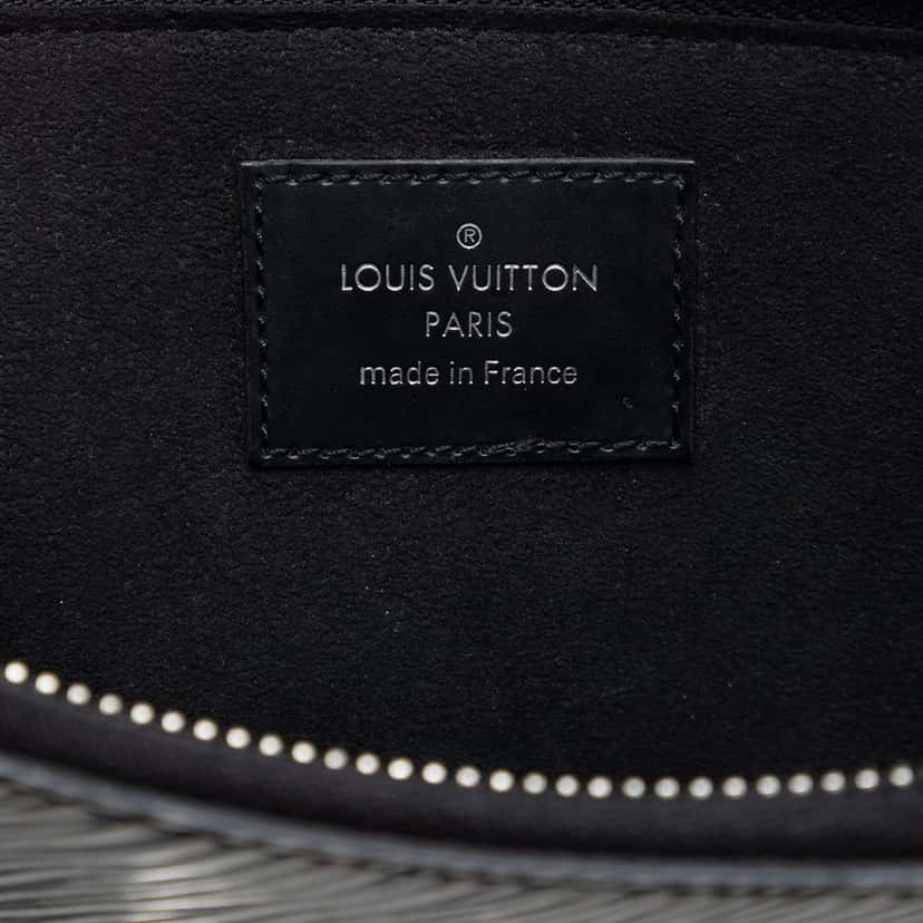 Louis Vuitton Epi Essential V Pochette Silver Leather Very good condition - Box View