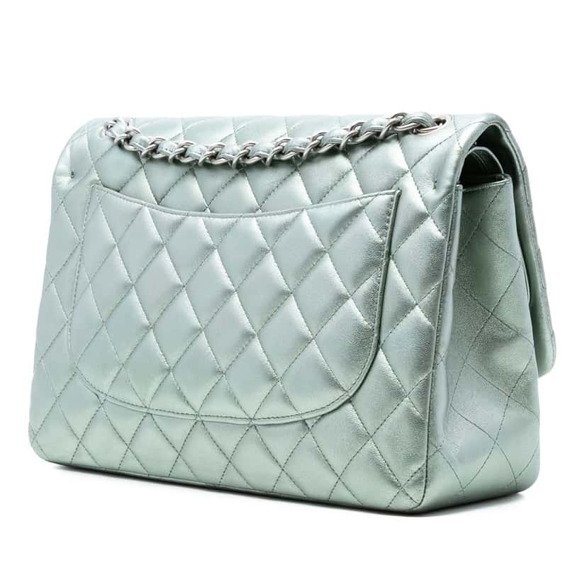 Chanel Jumbo Classic Metallic Lambskin Double Flap Green Leather Very good condition - Back View