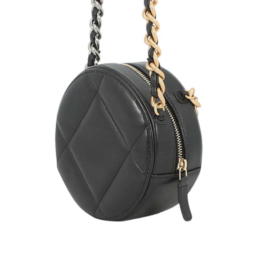 Chanel Lambskin 19 Round Clutch with Chain Black Leather Very good condition - Back View