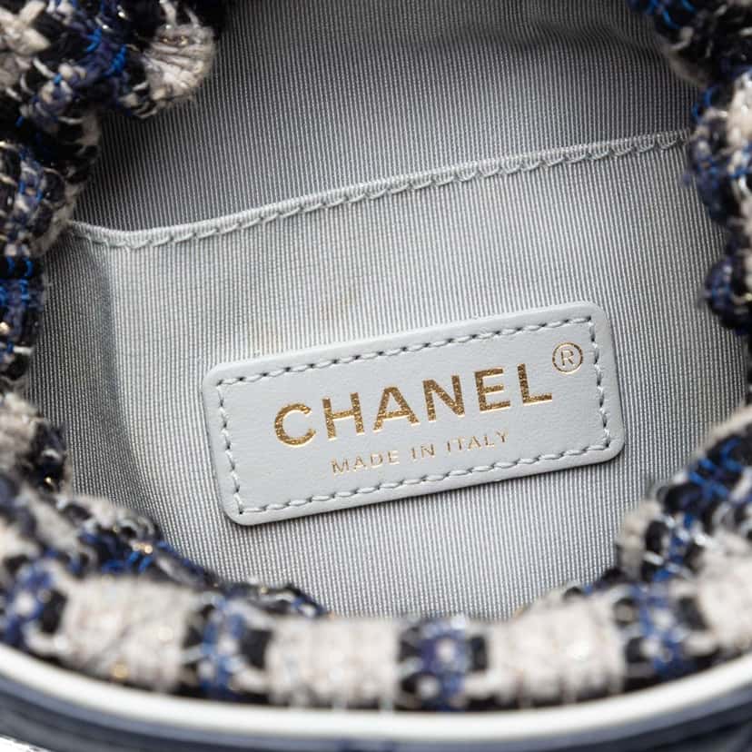 Chanel Medium CC Calfskin and Tweed Drawstring Bucket Bag Blue Leather Very good condition - Box View