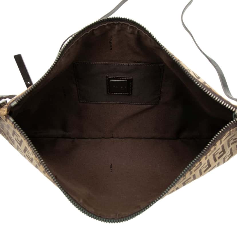 Fendi Zucchino Canvas Crossbody Beige Very good condition - Model View