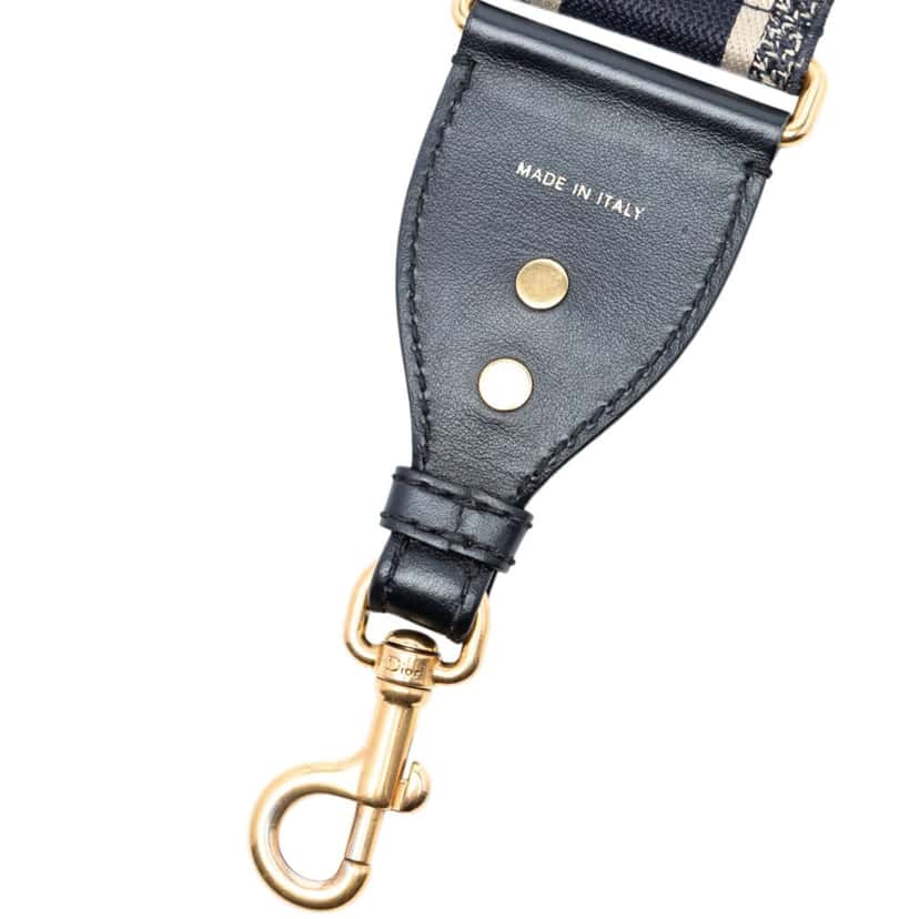 Dior Embroidered Canvas Bag Strap Blue Very good condition - Model View