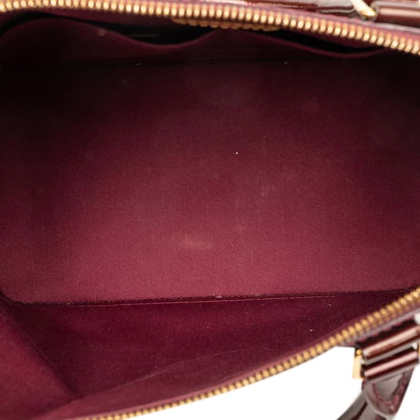 Louis Vuitton Monogram Vernis Alma PM Red Leather Very good condition - Model View