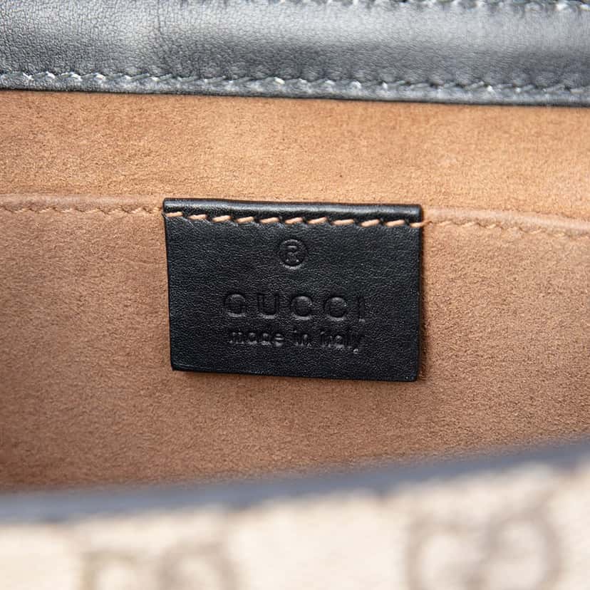 Gucci Small GG Supreme Padlock Crossbody Beige Very good condition - Box View