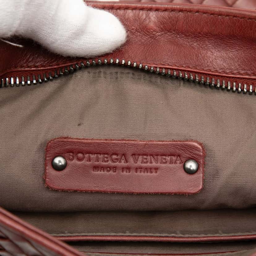 Bottega Veneta Nappa Intrecciato VN Crossbody Red Leather Very good condition - Box View