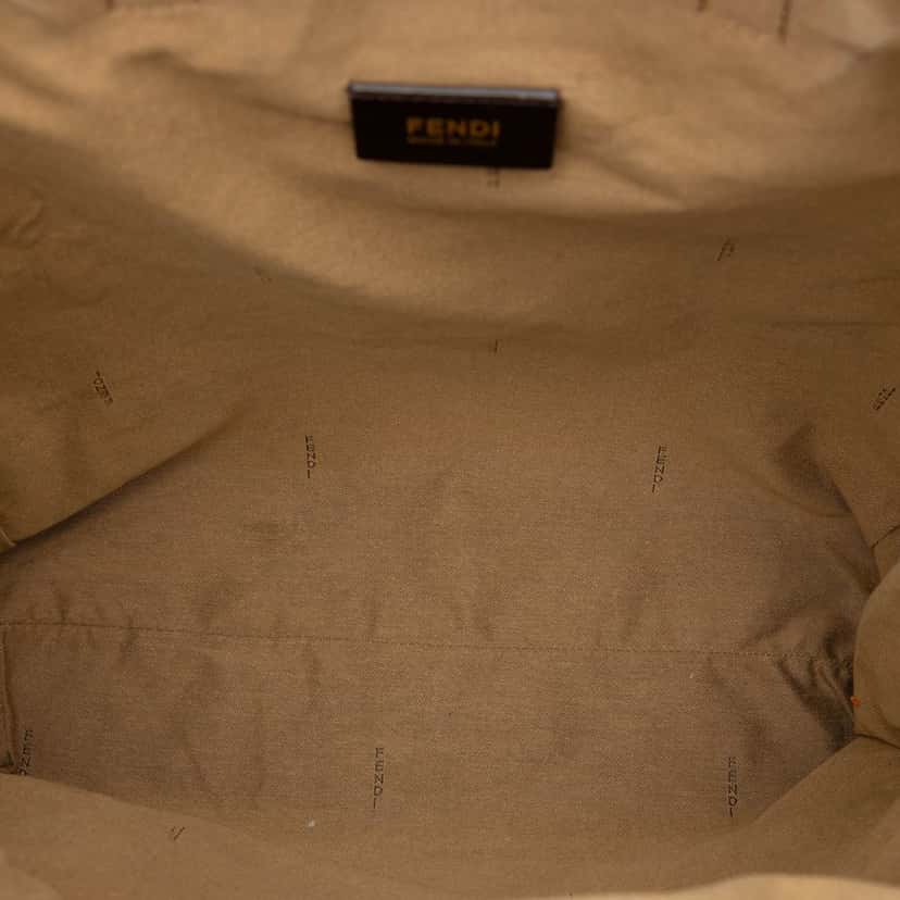 Fendi Zucca Canvas Shopping Tote Brown Very good condition - Model View