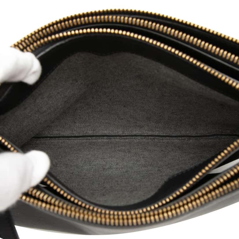 Celine Large Lambskin Trio Crossbody Black Leather Very good condition - Model View