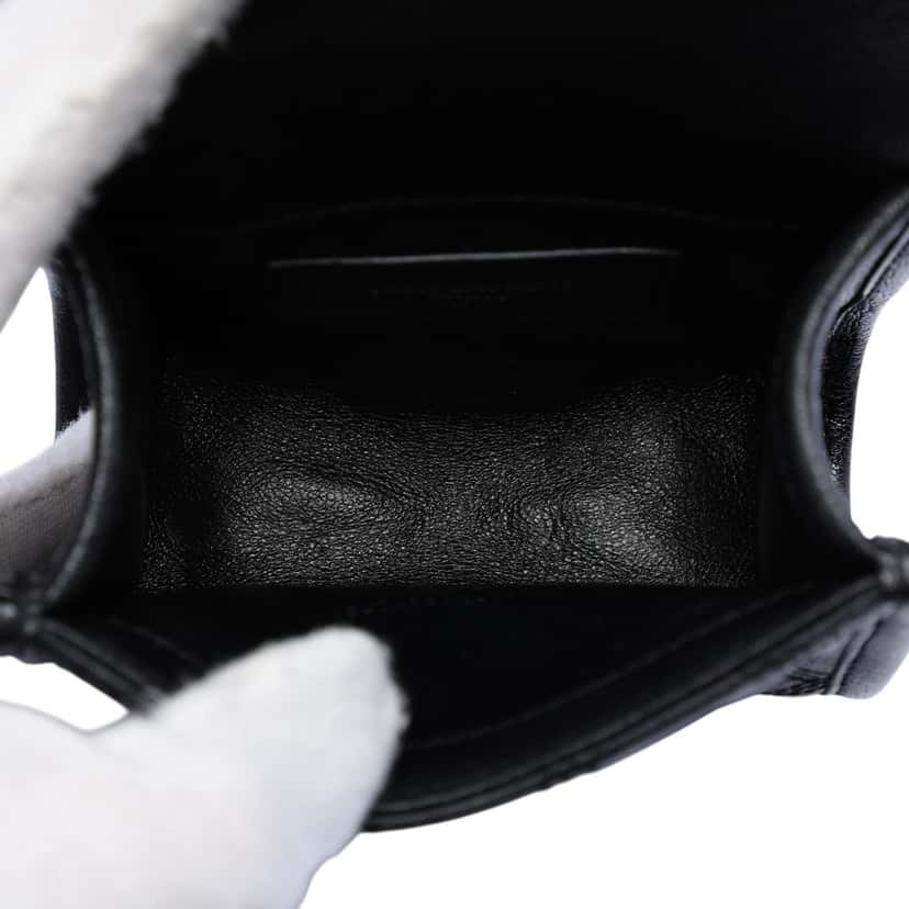 Saint Laurent Baby Quilted Lambskin Becky Belt Bag Black Leather Very good condition - Model View