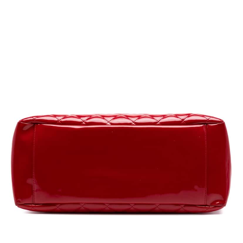 Chanel Patent Grand Shopping Tote Red Leather Very good condition - Inside View
