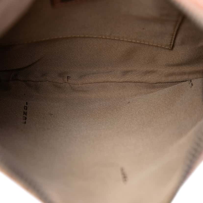 Fendi Zucchino Canvas Oyster Shoulder Bag Beige Very good condition - Model View
