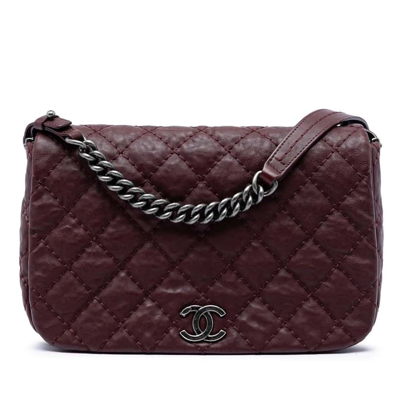 Chanel CC Quilted Calfskin Wild Stitch Full Flap Red Leather Very good condition - Front View