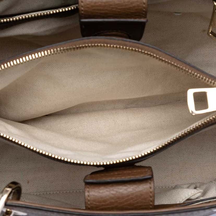 Gucci Medium Calfskin Bamboo Shopper Satchel Brown Leather Very good condition - Model View