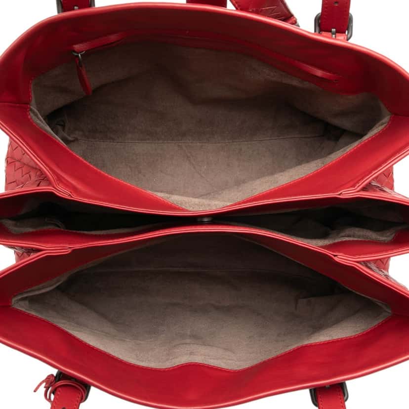 Bottega Veneta Medium Nappa Intrecciato Roma Tote Red Leather Very good condition - Model View