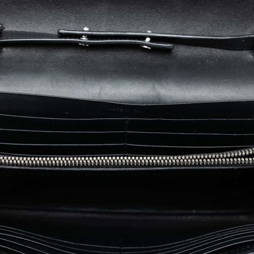 Saint Laurent Calfskin Monogram Star Kate Wallet On Chain Black Leather Very good condition - Model View