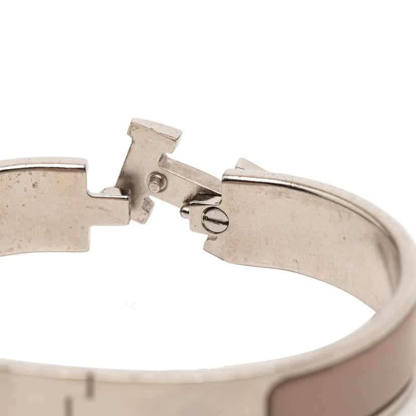 Hermès Narrow Enamel Clic Clac H Bracelet PM Beige Very good condition - Box View